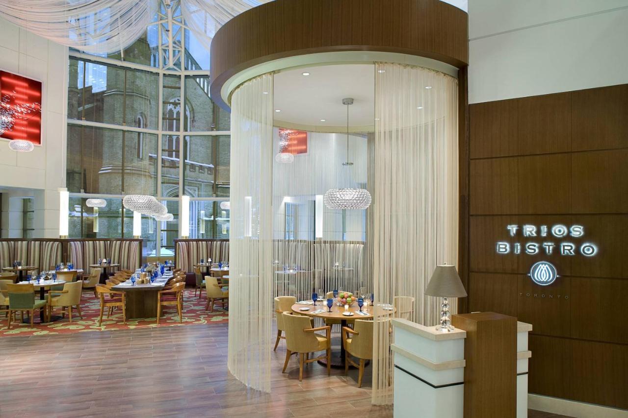 Marriott Downtown At Cf Toronto Eaton Centre Hotel Exterior photo